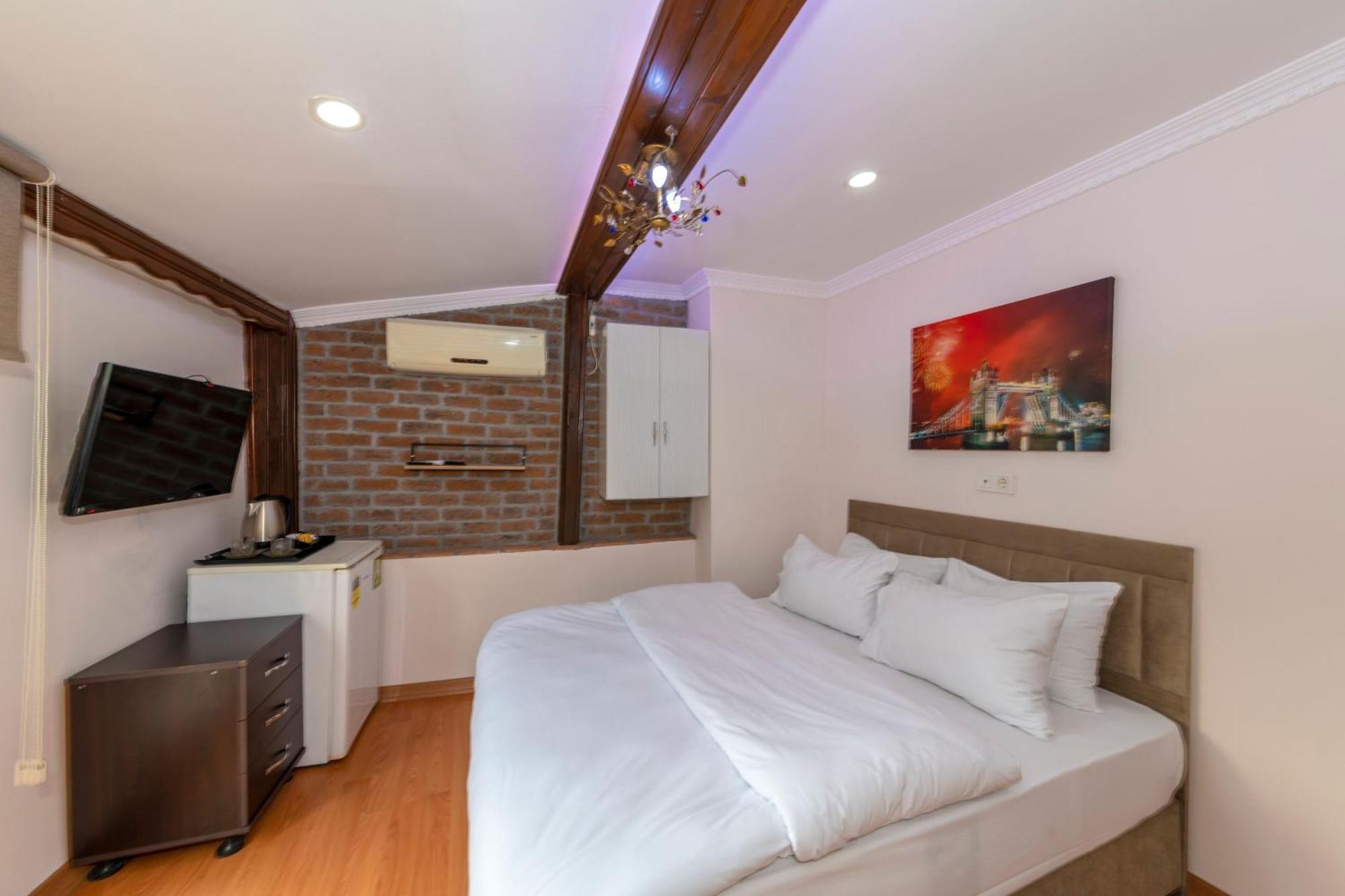 Taksim City Suites Istanboel Buitenkant foto